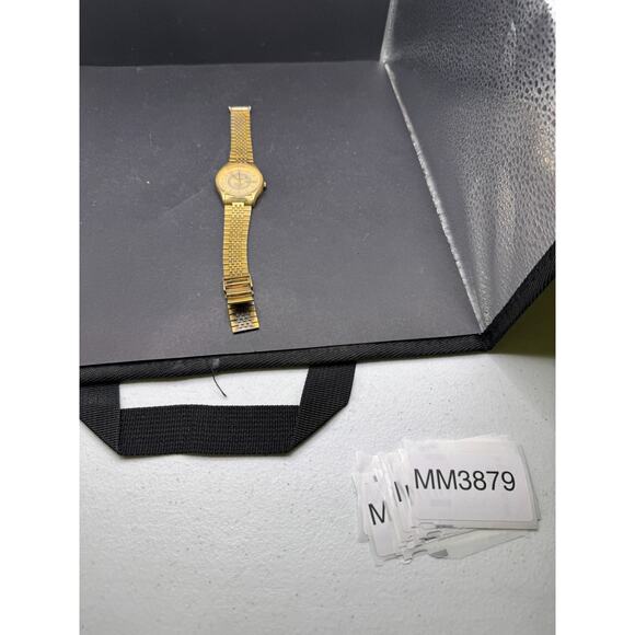Vtg Bulova Long Island Charity Classic 1983 Men’s Gold Tone Quartz Watch 33MM